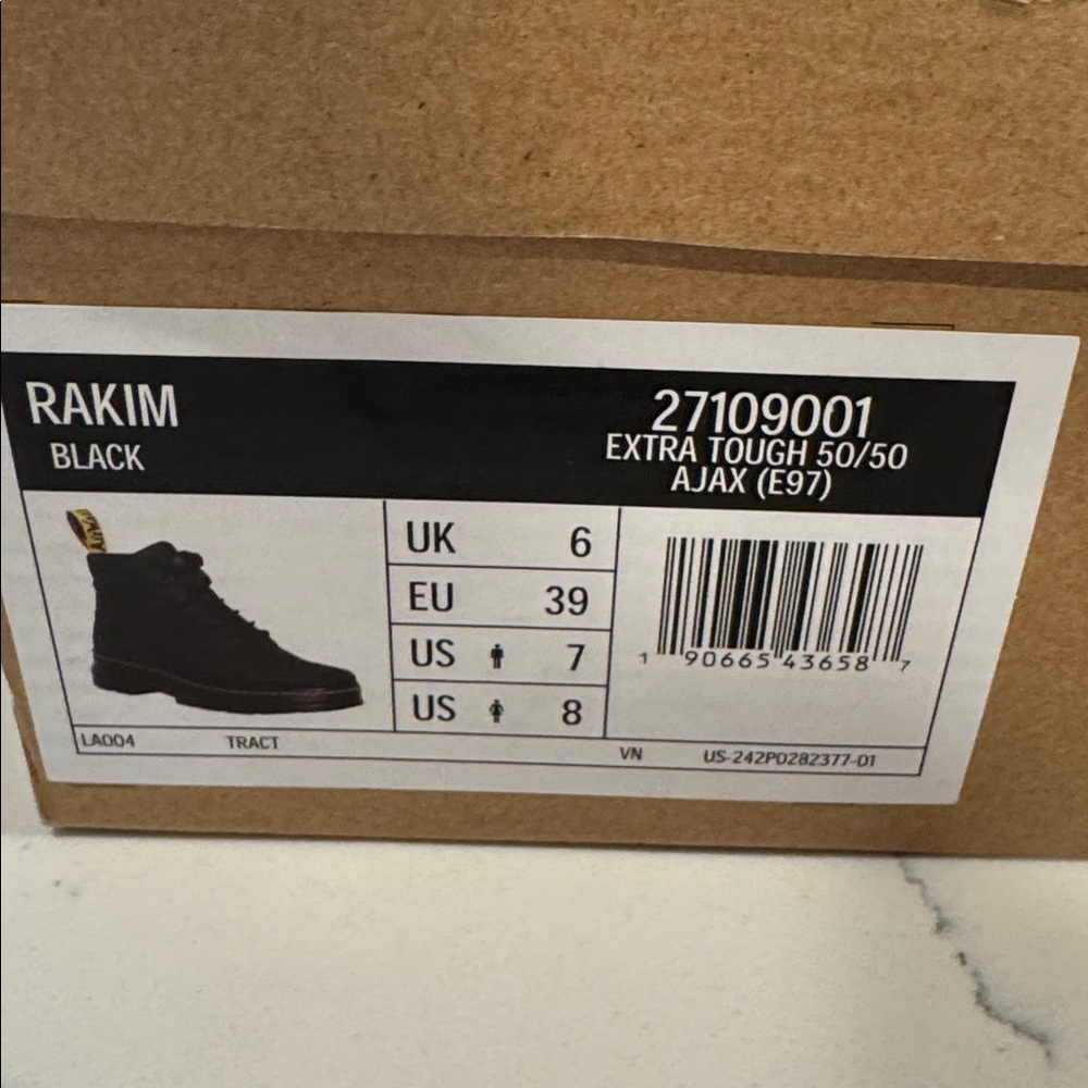 New Dr Marten black Rakim boots women’s size 8 men’s 7 lace up extra tough Ajax - Picture 10 of 10